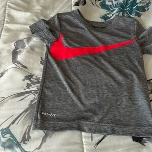 Nike dri fit t shirt